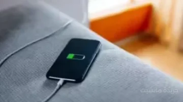 الرد على مكالمة أثناء شحن الهاتف.. عادة يومية قد تنتهي بحروق أو صعقة كهربائية 1